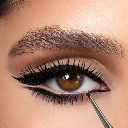 24H Waterproof Gel Eyeliner Pencil – Smooth Glide, Smudge-Resistant & Easy Control